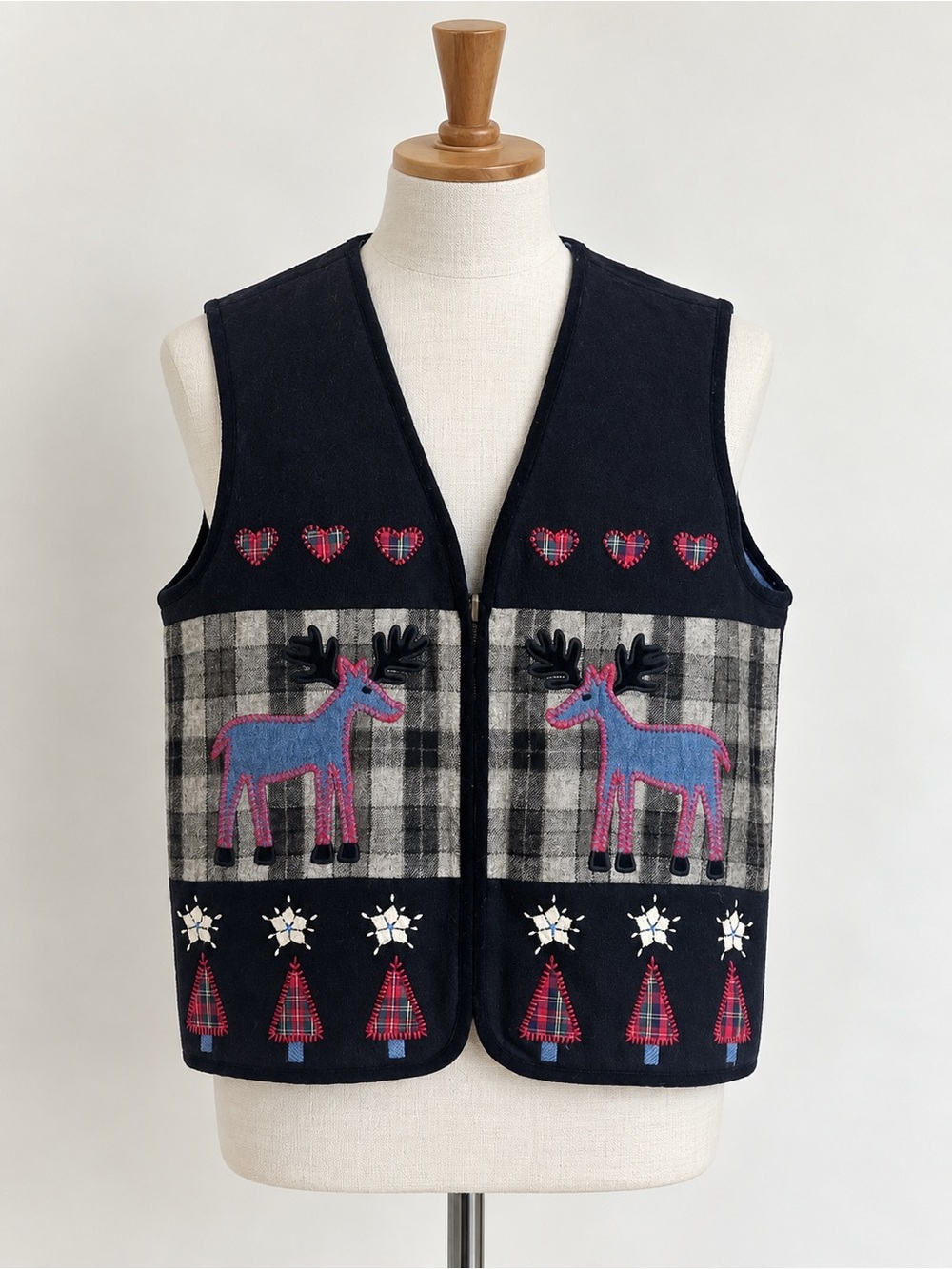 Cambridge Dry Goods Reindeer up Christmas Vest XS Wool Blend